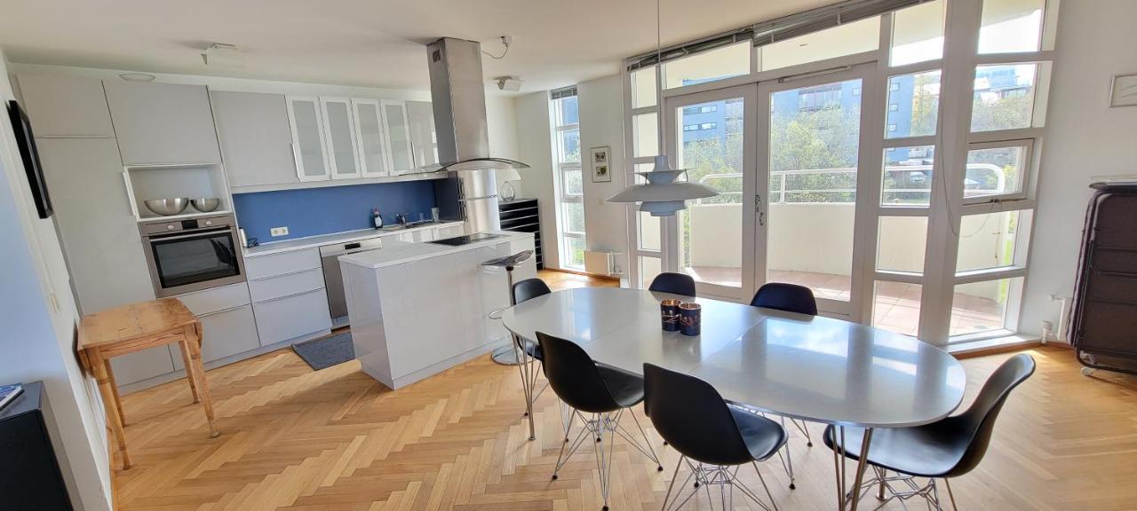 Ocean View Apartment In Downtown Reykjavik Luaran gambar